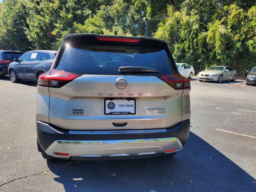 Used 2022 Nissan Rogue Platinum w/ Head-Up Display Package AWD/4WD image 6