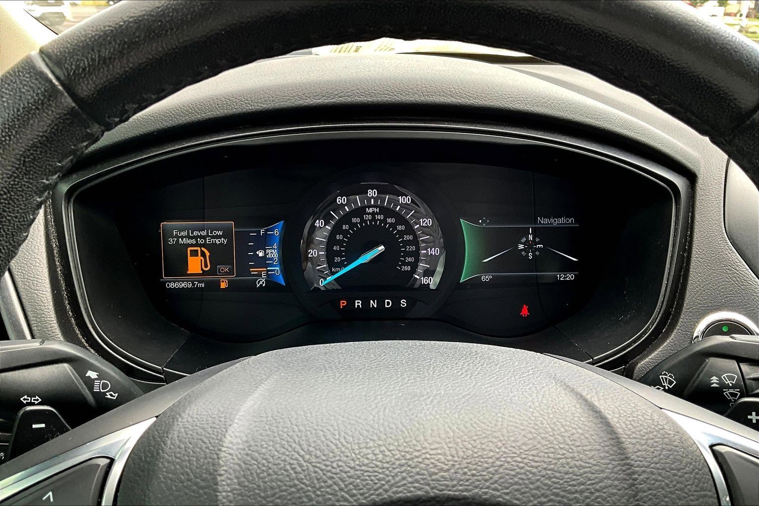 Used 2018 Ford Fusion SE w/ Equipment Group 201A FWD image 13