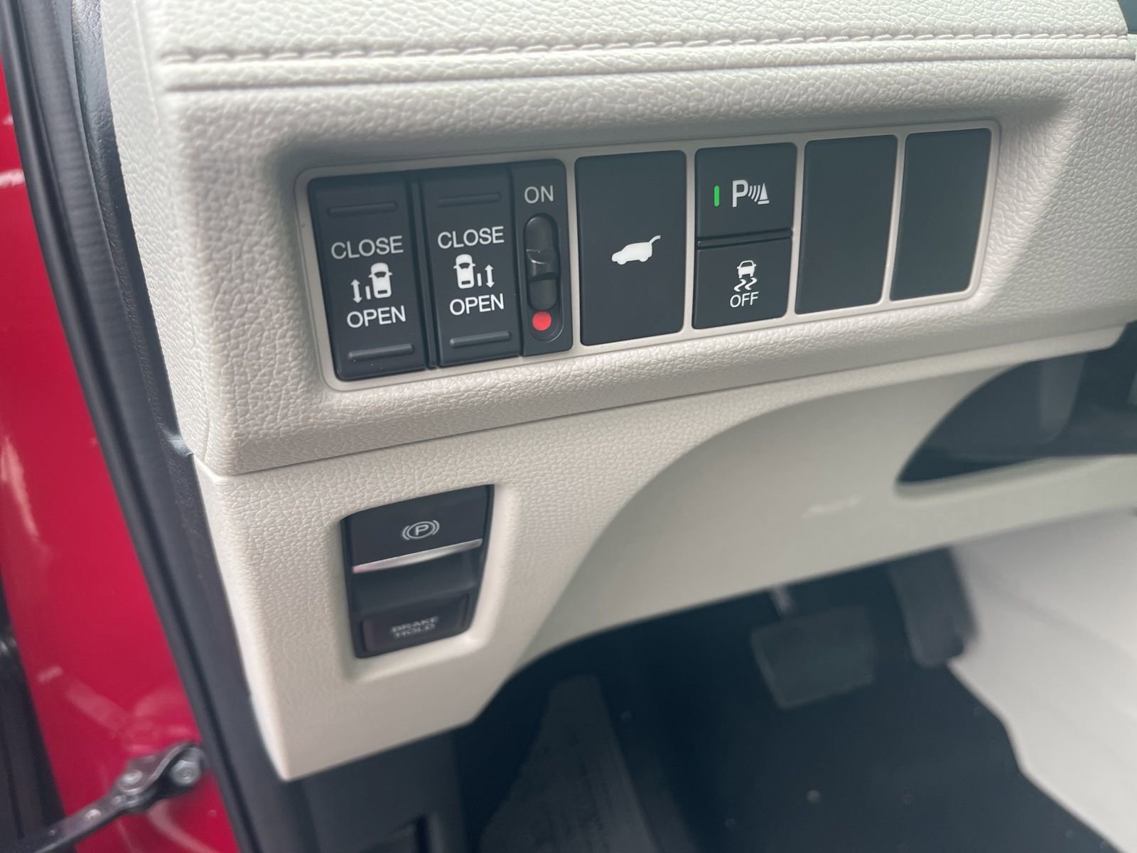 New 2026 Honda Odyssey Touring image 27