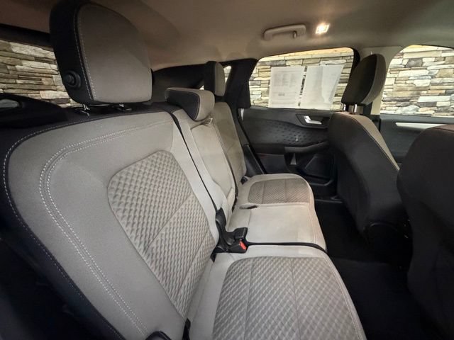 Used 2020 Ford Escape SE AWD/4WD image 32