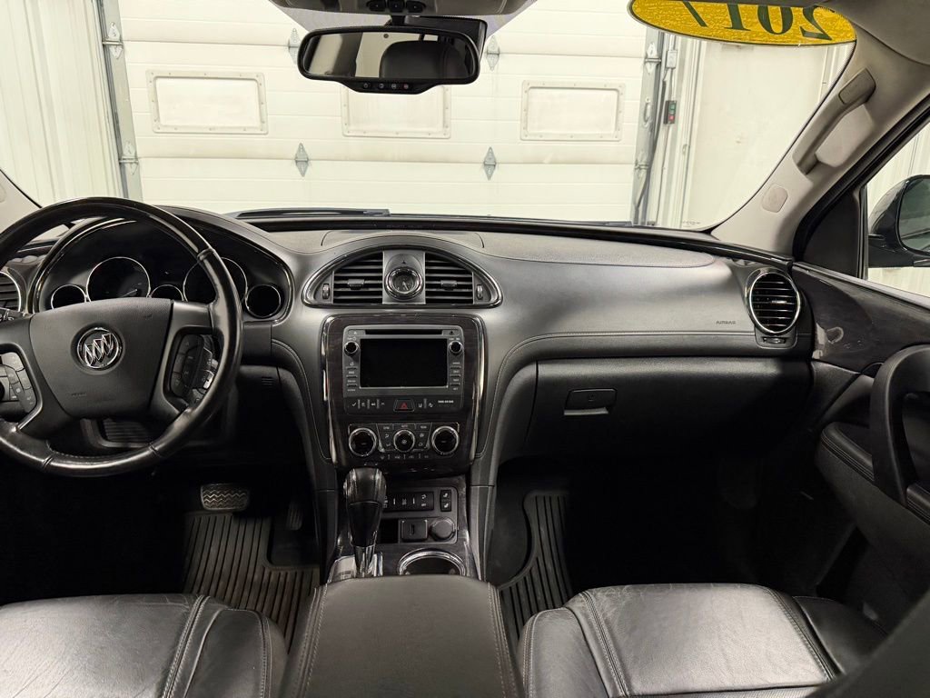 Used 2017 Buick Enclave Leather image 17