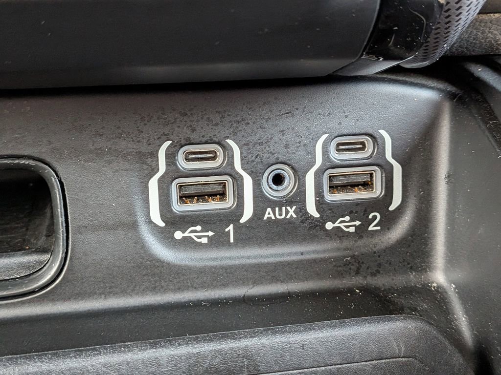 Used 2020 RAM 1500 Limited image 25