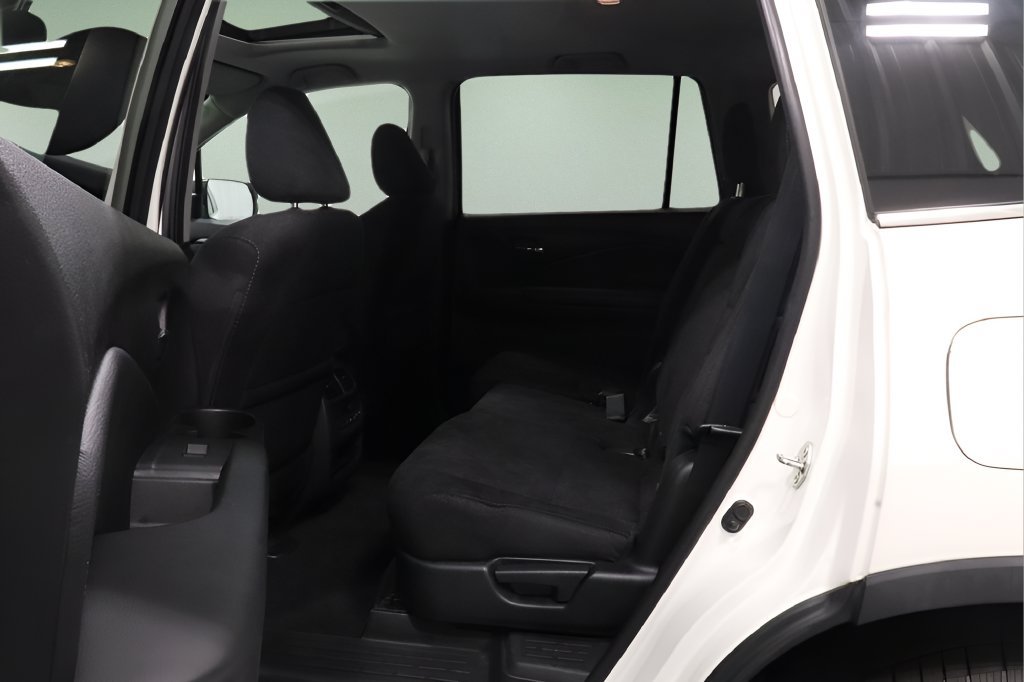 Used 2019 Honda Pilot EX image 11