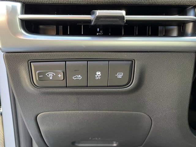 New 2025 Hyundai Santa Cruz Limited AWD/4WD image 10