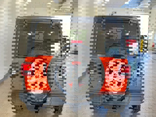 Used 2020 Jeep Wrangler Sport AWD/4WD image 6