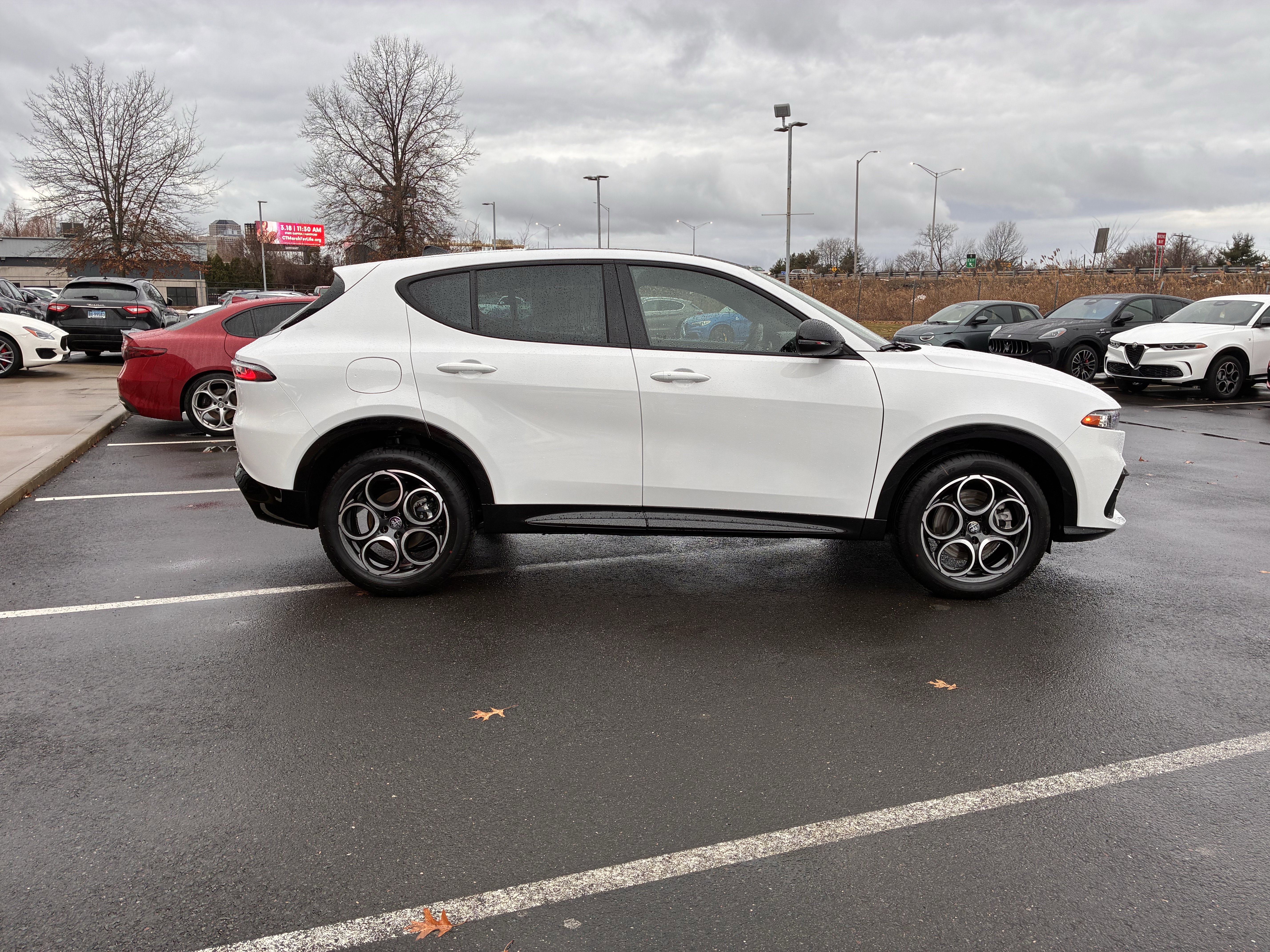 New 2026 Alfa Romeo Tonale Sprint AWD/4WD image 5