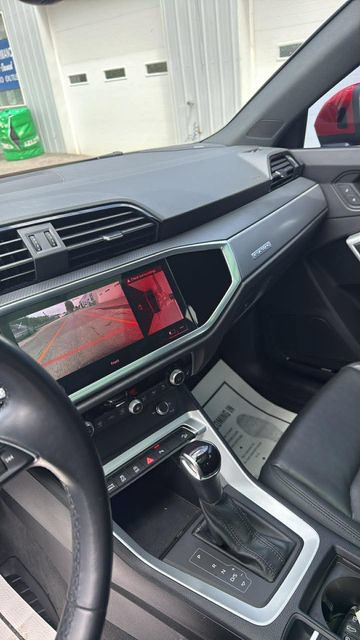 Used 2022 Audi Q3 2.0T Premium Plus AWD/4WD image 10