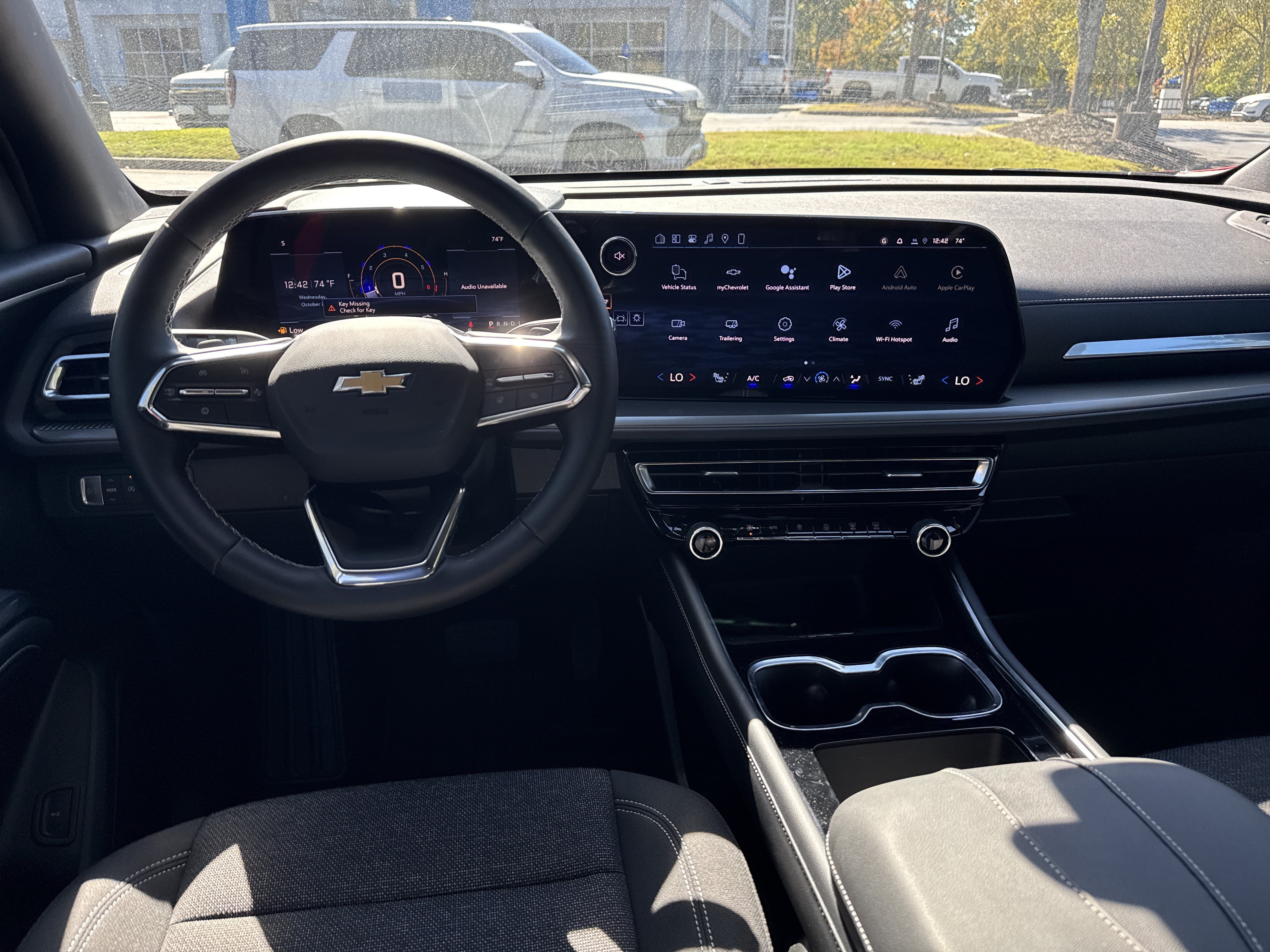 New 2026 Chevrolet Traverse LT FWD image 24