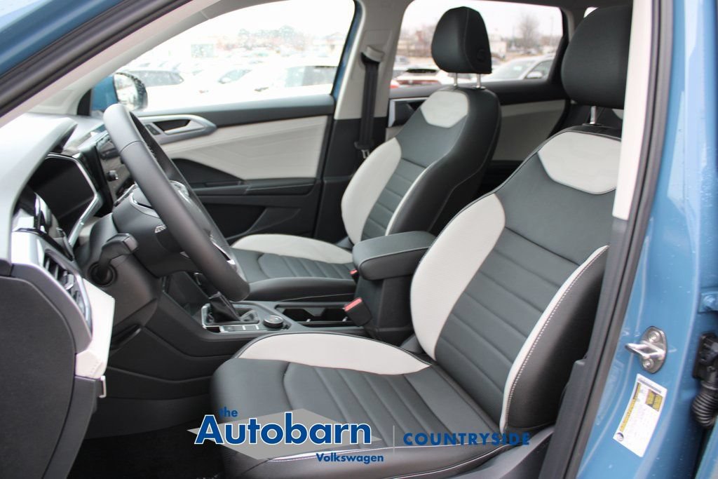 New 2026 Volkswagen Taos SEL AWD/4WD image 7