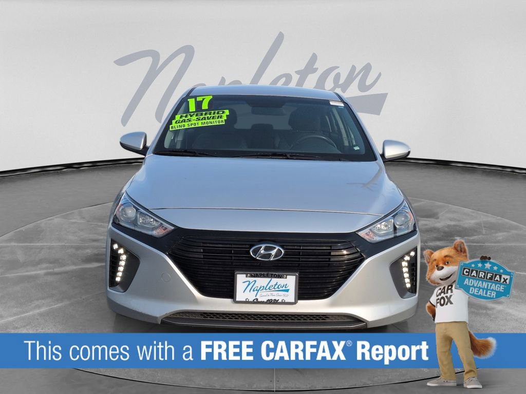 Used 2017 Hyundai Ioniq SEL FWD image 2