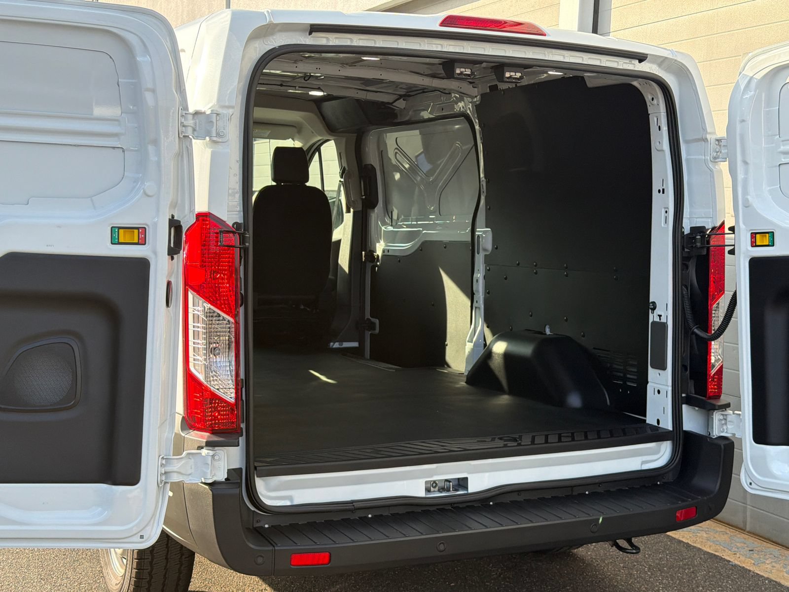 Used 2026 Ford Transit 150 Low Roof w/ Load Area Protection Package RWD image 10
