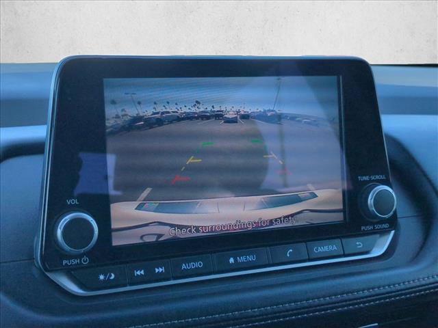 Used 2026 Nissan Rogue SV FWD image 13