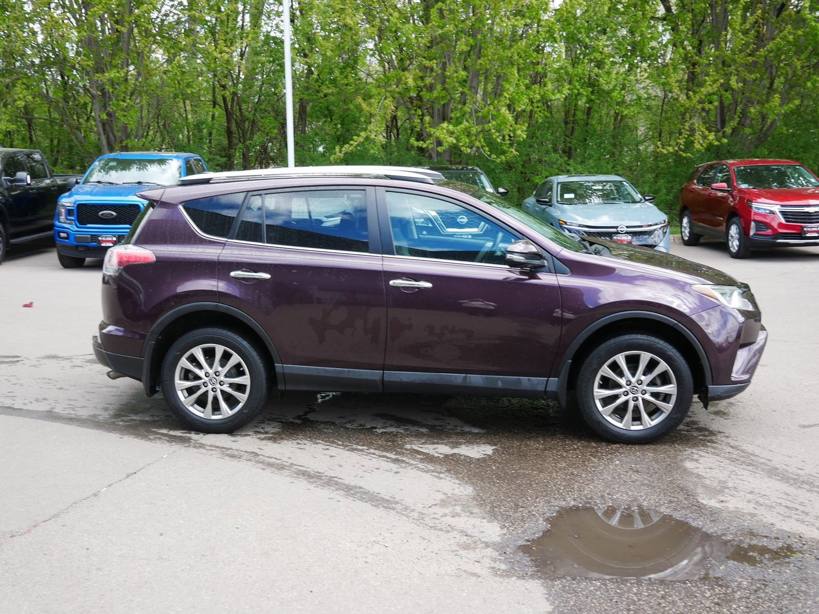 Used 2018 Toyota RAV4 Limited w/ All Weather Liner Package AWD/4WD image 2