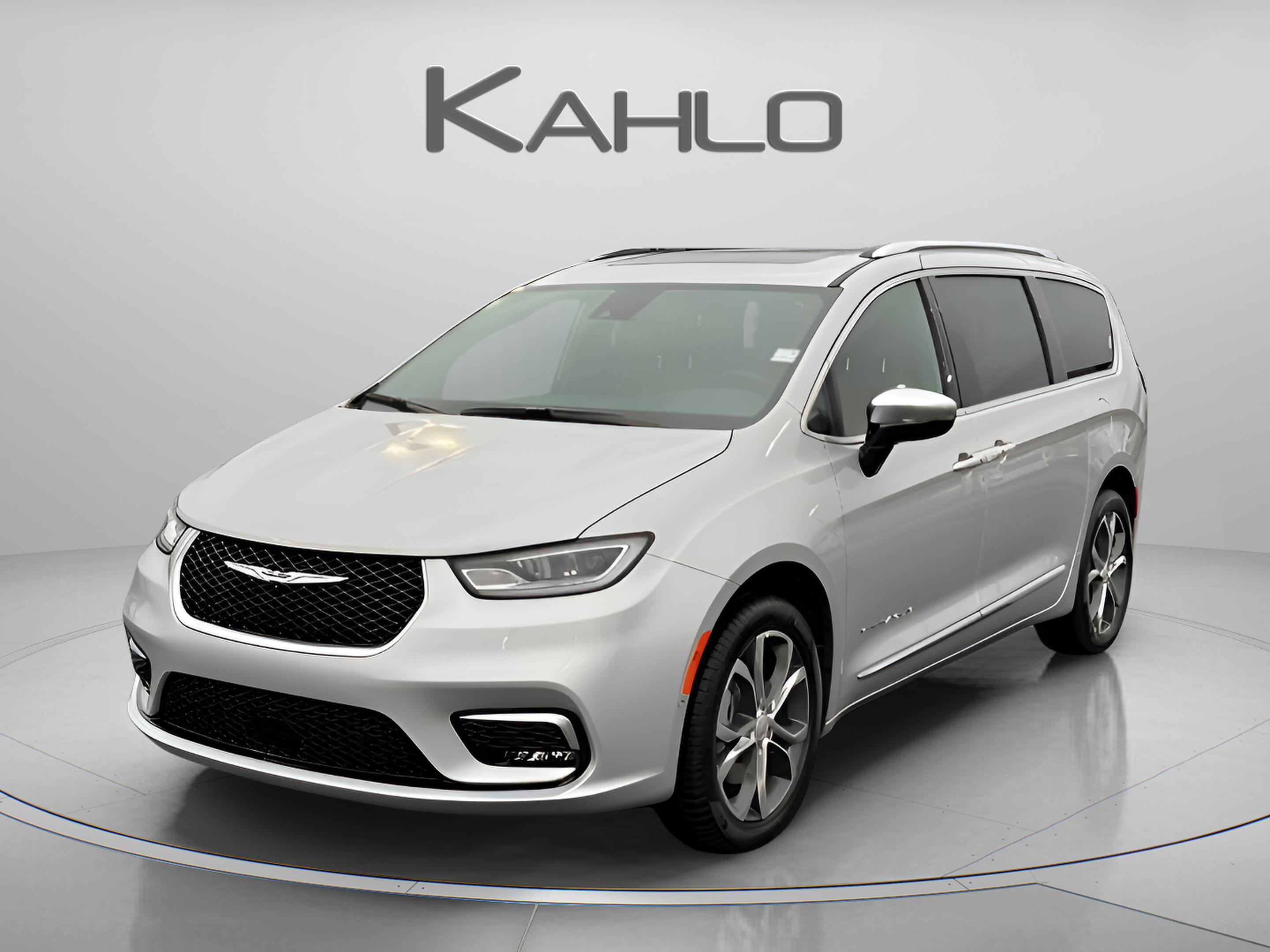 New 2026 Chrysler Pacifica Pinnacle w/ Trailer Tow Group image 1