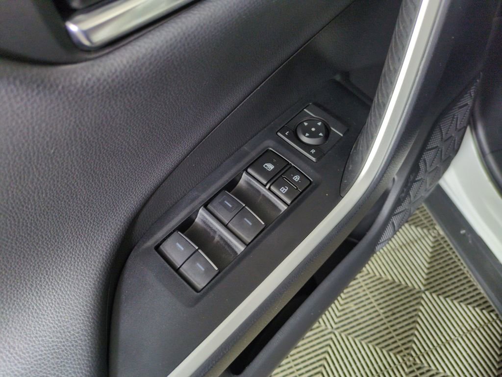 Used 2024 Toyota RAV4 XSE w/ Weather Package AWD/4WD image 14