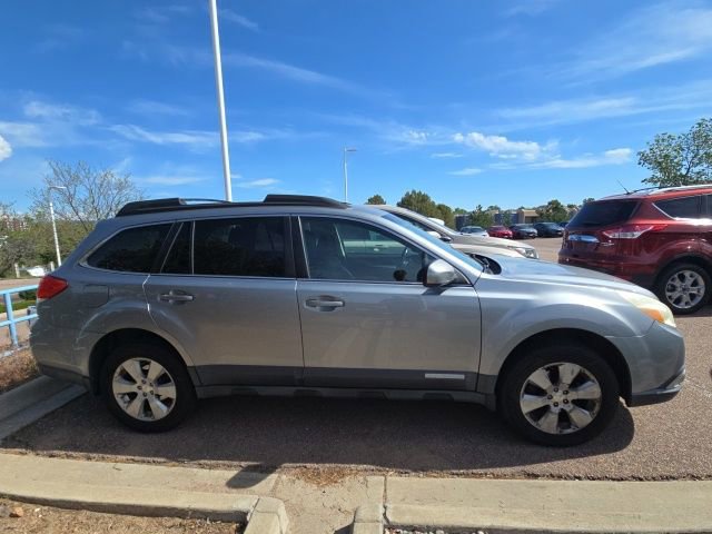 Used 2011 Subaru Outback 2.5i Premium AWD/4WD image 12