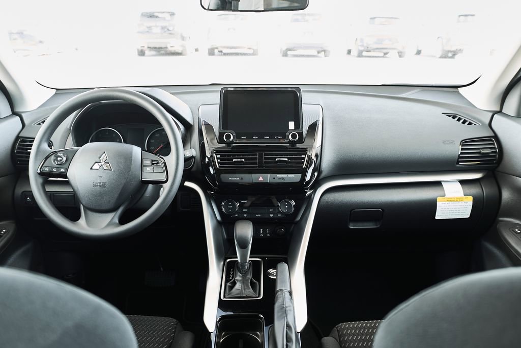 New 2026 Mitsubishi Eclipse Cross ES AWD/4WD image 2