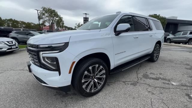 New 2026 Chevrolet Suburban High Country w/ LPO, Get Active Package RWD image 4