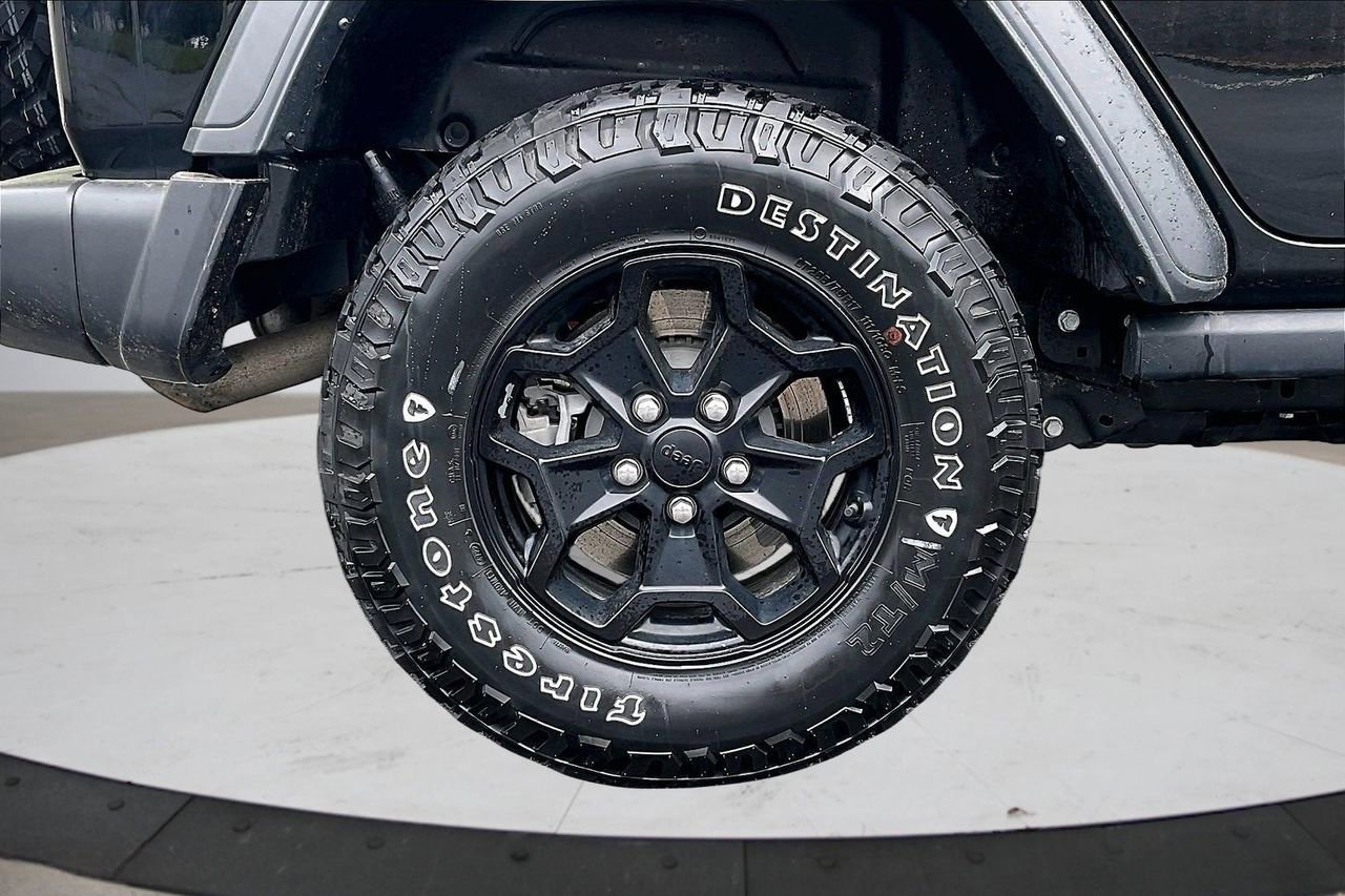Certified 2023 Jeep Wrangler Unlimited w/ Cold Weather Group image 36