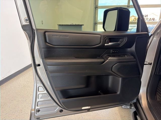 Used 2024 Toyota Land Cruiser image 35