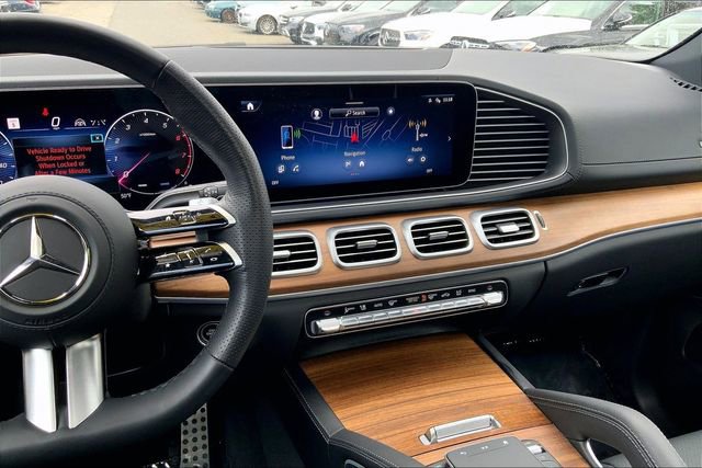 Certified 2025 Mercedes-Benz GLS 450 4MATIC image 5