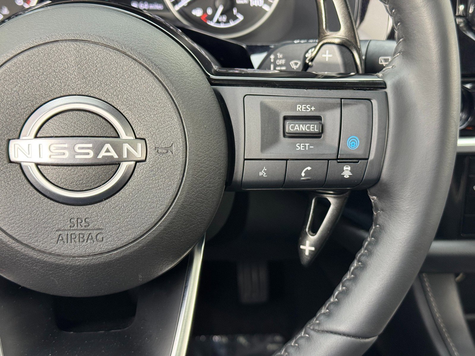 Used 2023 Nissan Pathfinder SL w/ SL Premium Package image 21