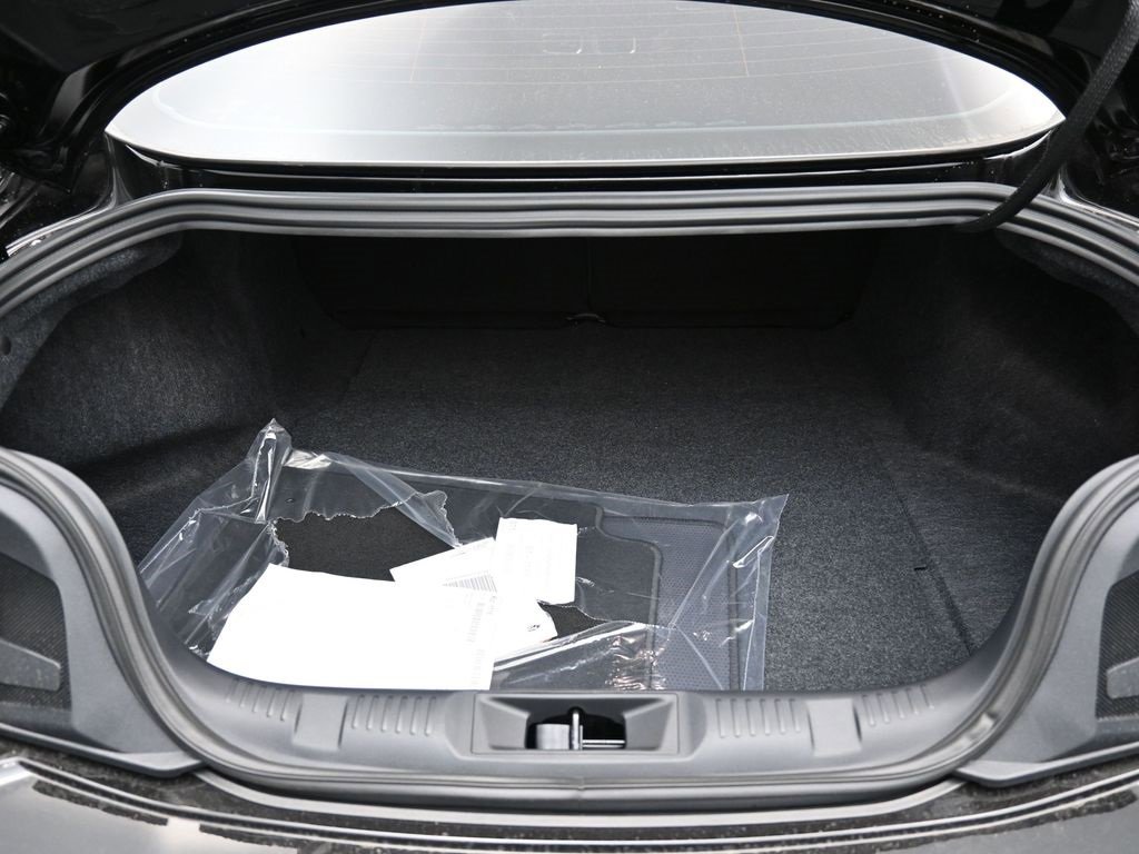 New 2025 Ford Mustang Premium video 2