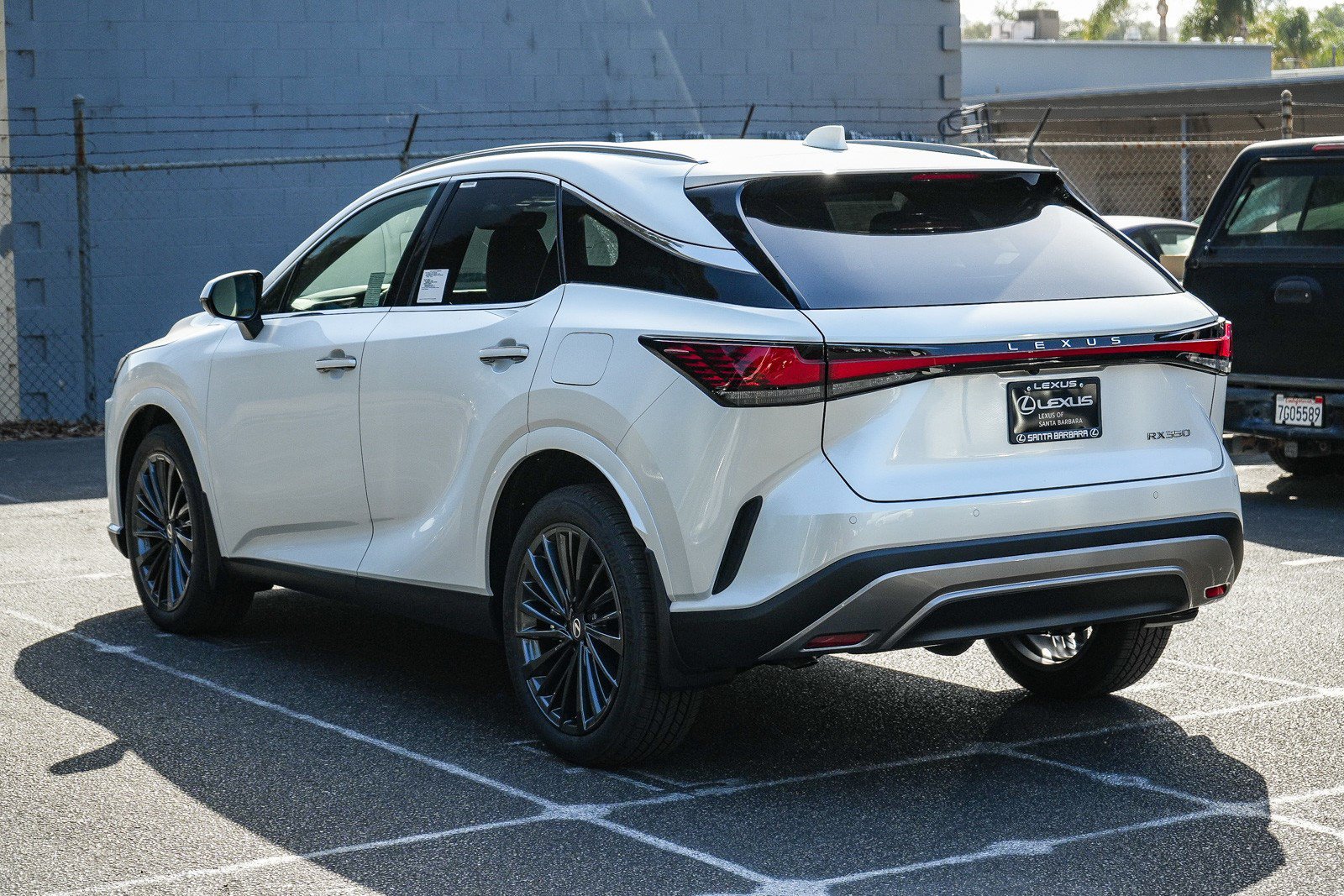 New 2026 Lexus RX 350 Premium w/ Convenience Package FWD image 4