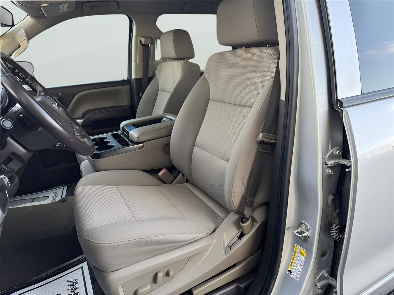 Used 2018 Chevrolet Silverado 1500 LT w/ Texas Edition AWD/4WD image 12