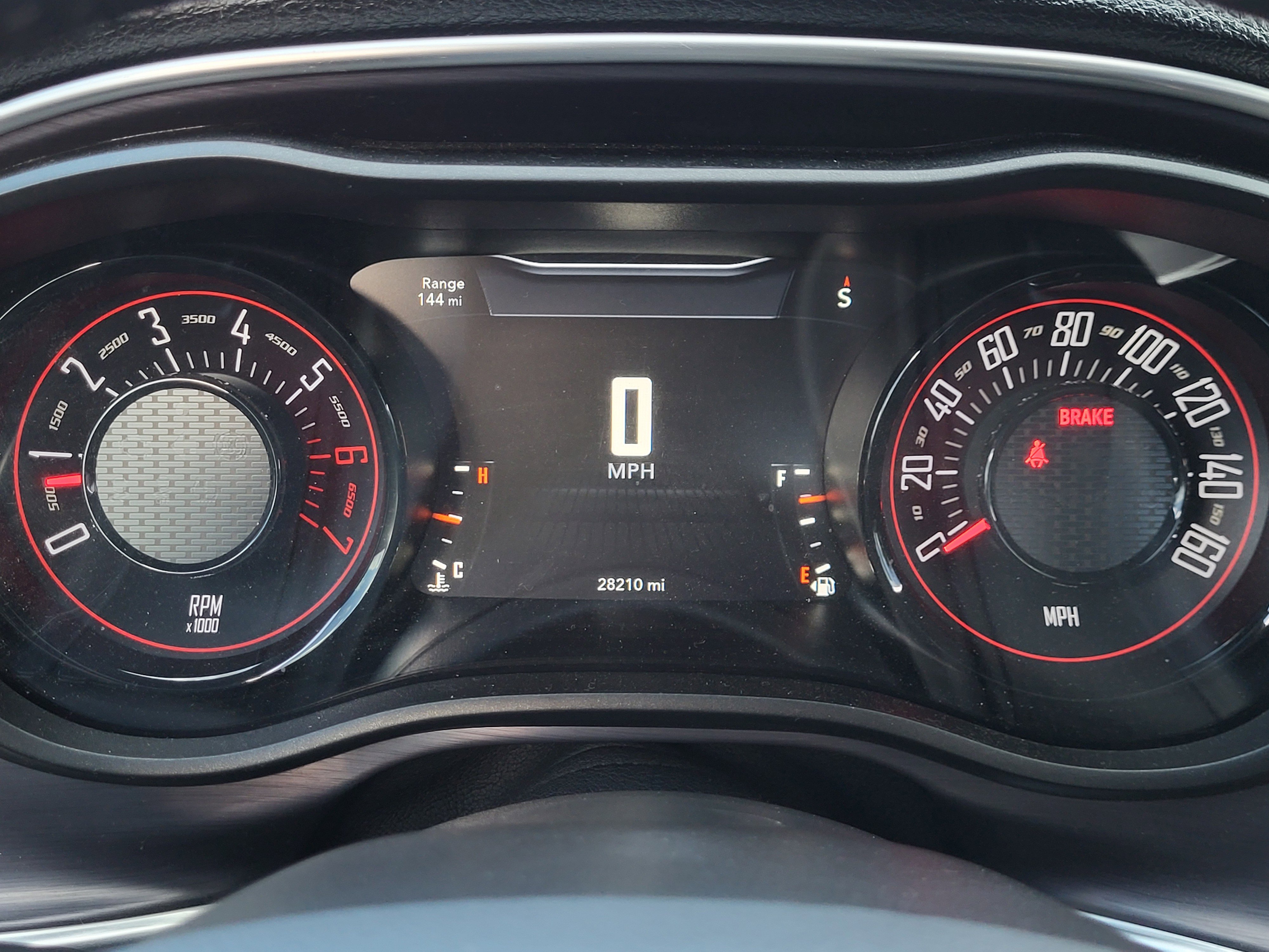 Used 2018 Dodge Challenger R/T w/ Blacktop Package image 21