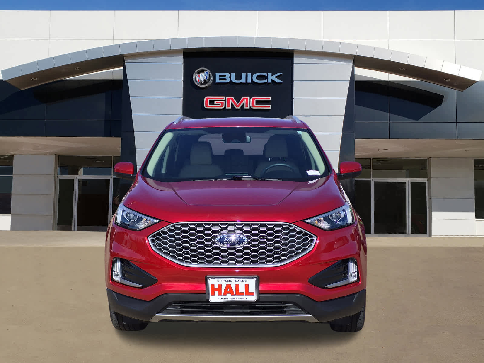 Used 2024 Ford Edge SEL w/ Convenience Package image 2