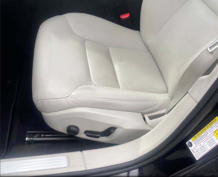 Used 2025 Volvo V60 B5 Cross Country Plus image 24