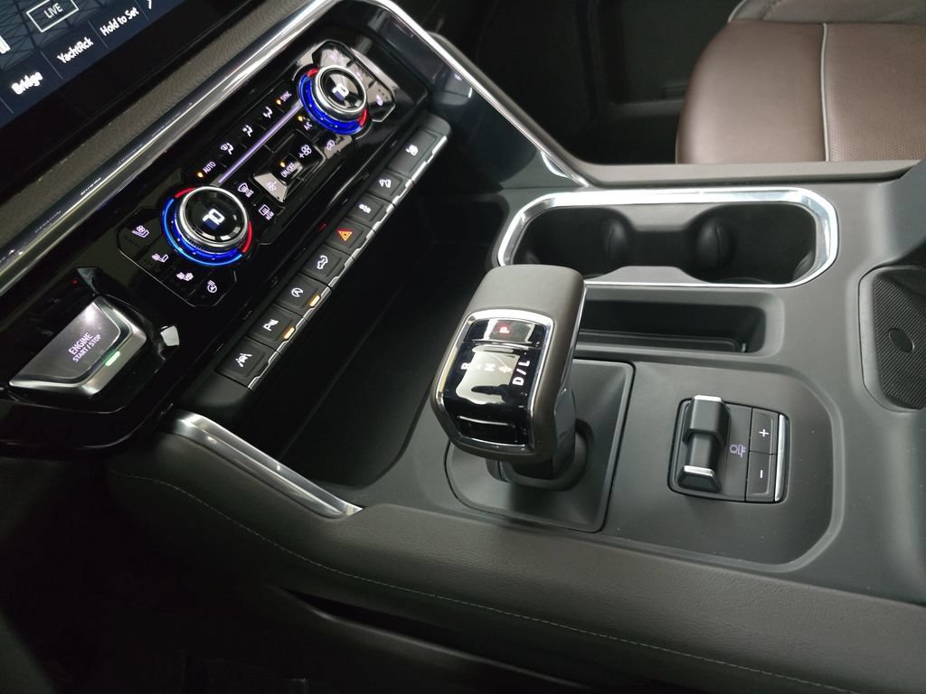 Used 2024 GMC Sierra 1500 Denali AWD/4WD image 25