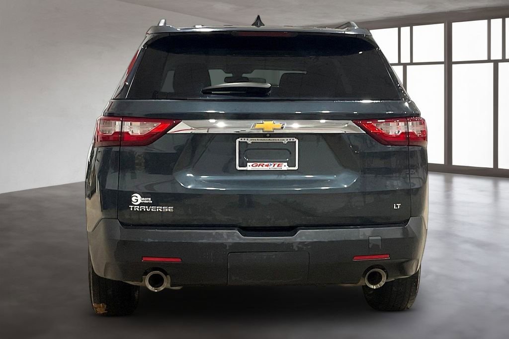 Used 2020 Chevrolet Traverse LT image 4