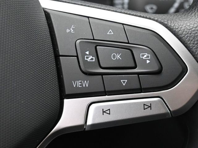 Used 2022 Volkswagen Tiguan S image 17