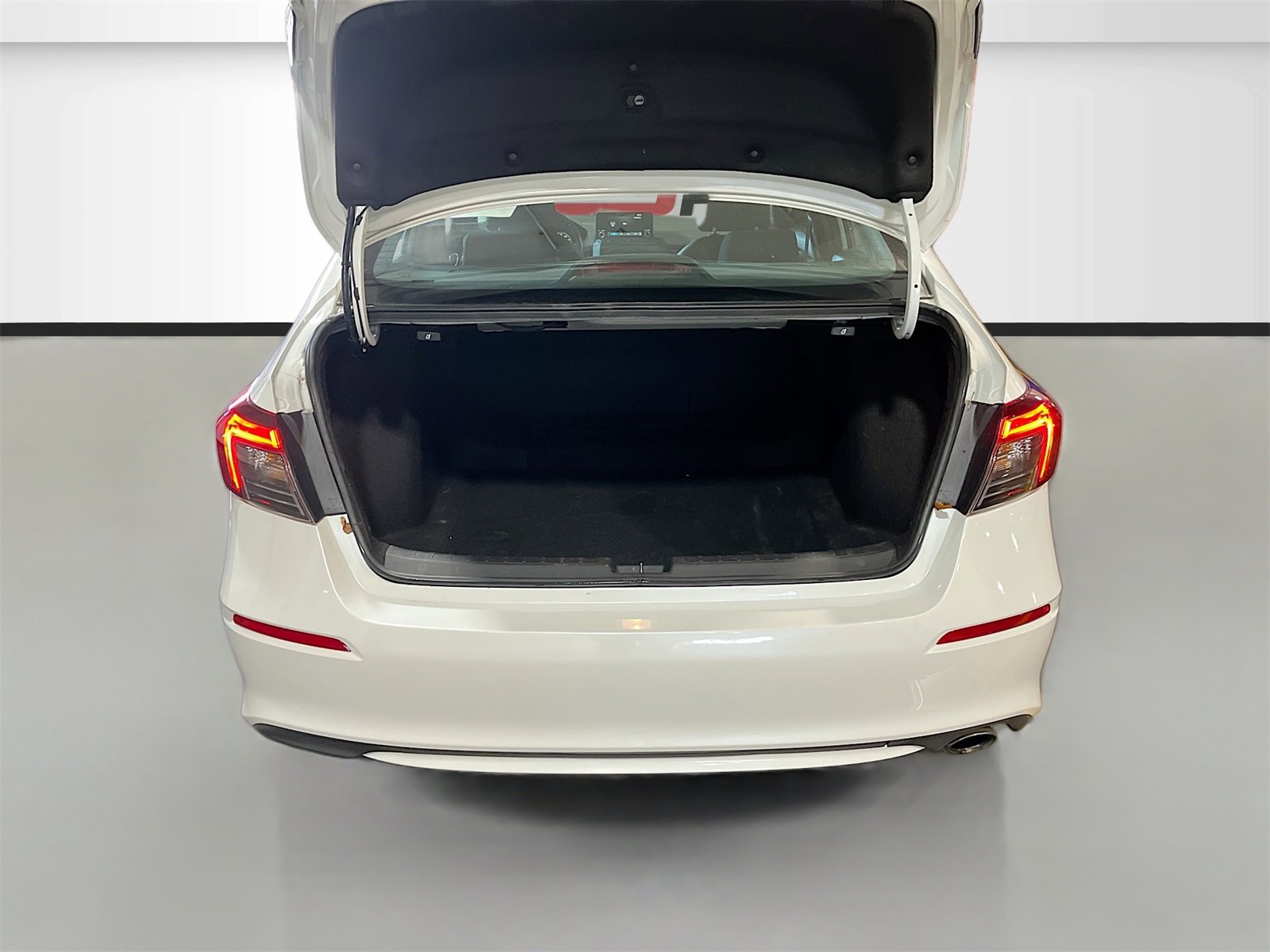 Used 2025 Honda Civic Sport image 24