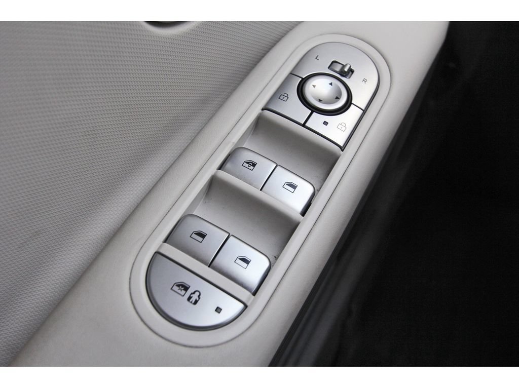 Certified 2024 Hyundai Ioniq 5 SE RWD image 25