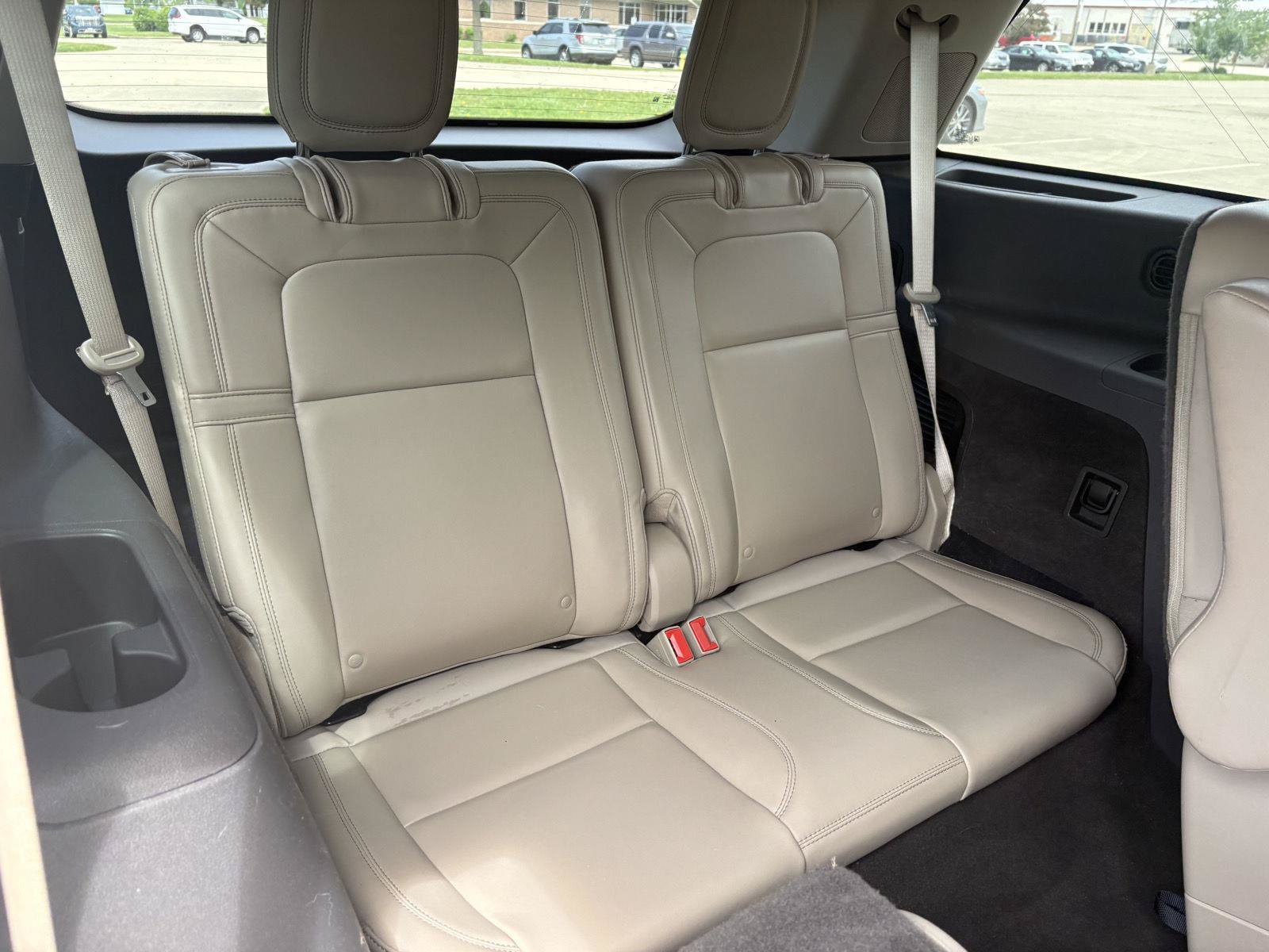 Used 2020 Lincoln Aviator Reserve w/ Equipment Group 202A AWD/4WD image 20