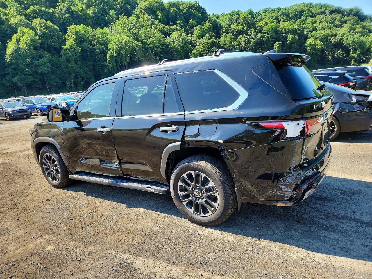 Used 2024 Toyota Sequoia Limited w/ Tow Technology Package AWD/4WD image 3