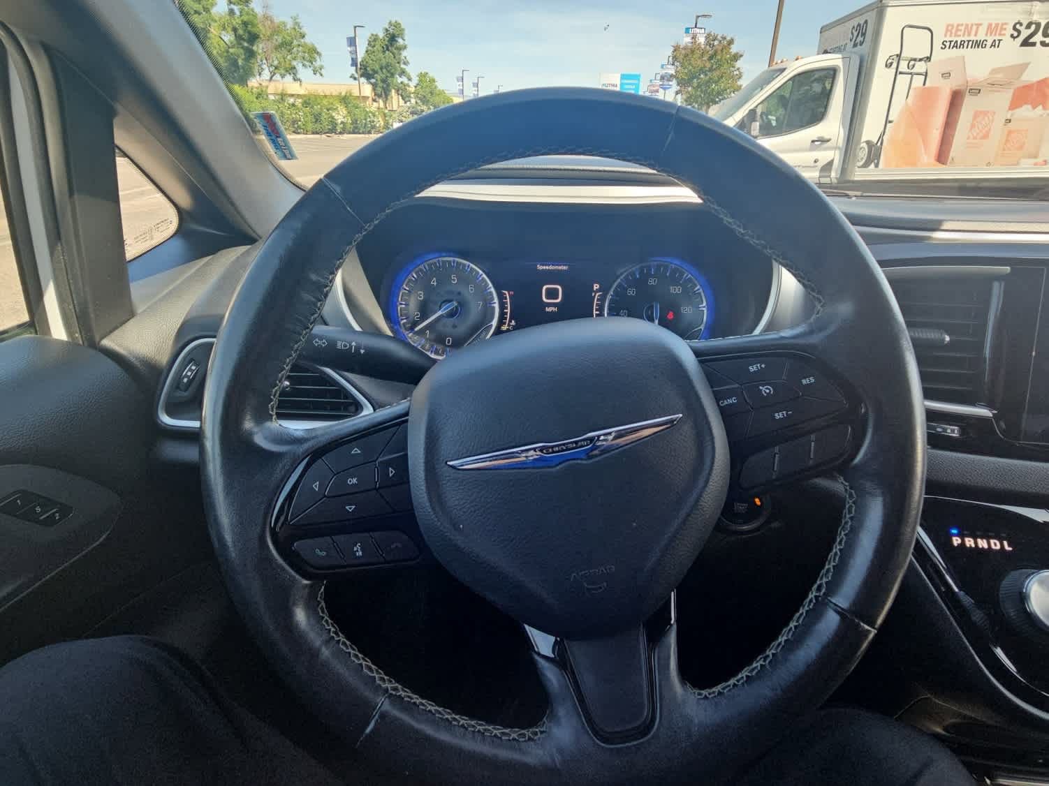 Used 2020 Chrysler Pacifica Touring-L Plus w/ S Appearance Package image 16