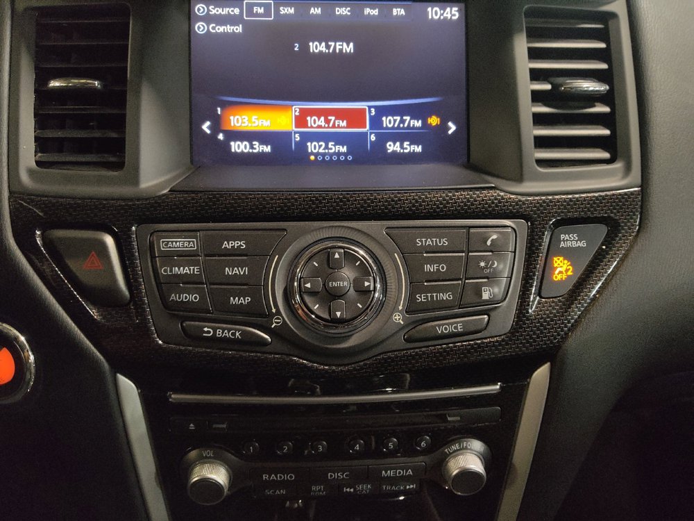 Used 2019 Nissan Pathfinder SL AWD/4WD image 25