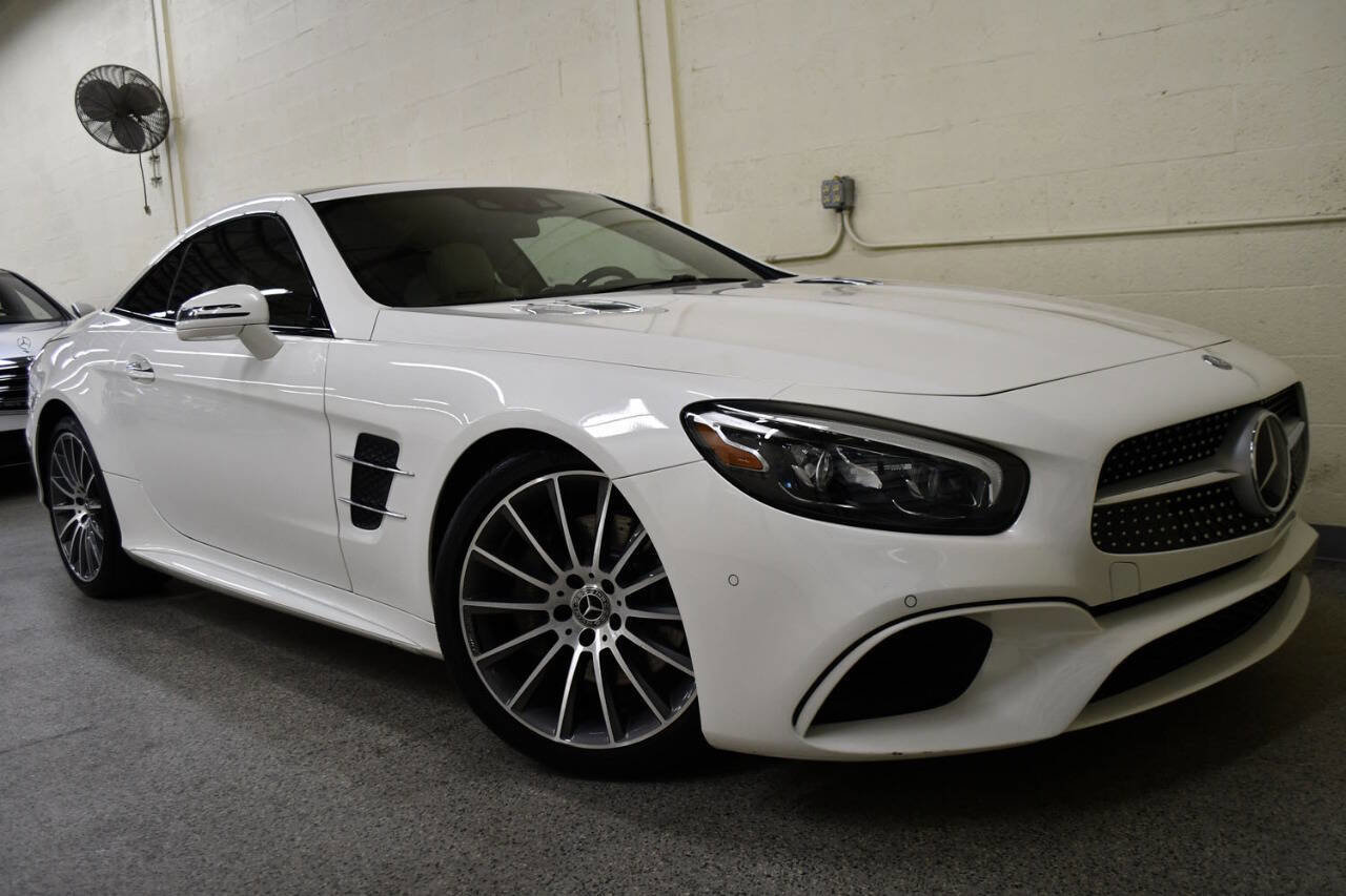 Used 2017 Mercedes-Benz SL 550 SL 550 2dr Convertible image 26