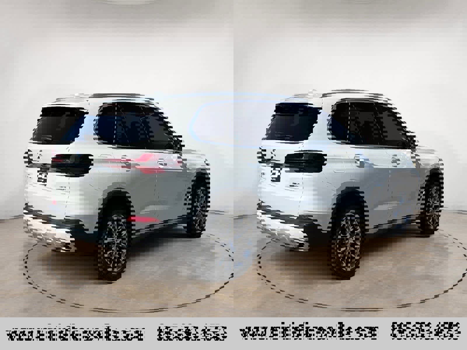 Used 2024 BMW X5 sDrive40i w/ Premium Package image 3