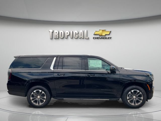 New 2026 Chevrolet Suburban LT w/ Comfort Package RWD image 6