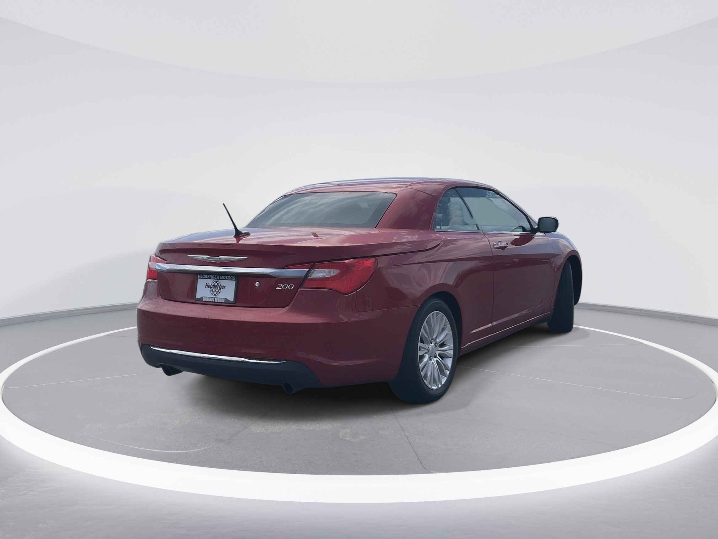 Used 2012 Chrysler 200 Limited FWD image 5