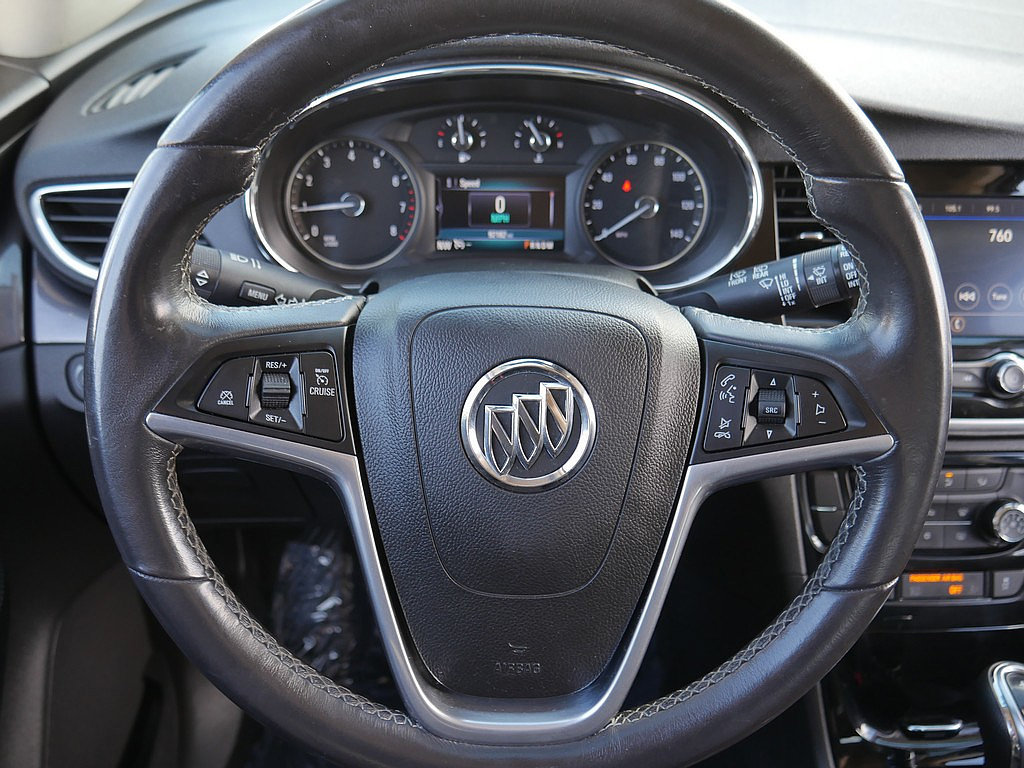 Used 2021 Buick Encore Preferred AWD/4WD image 18