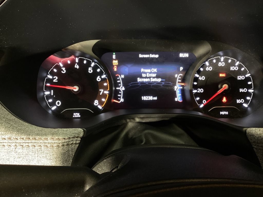 Used 2024 Jeep Compass Latitude AWD/4WD image 11