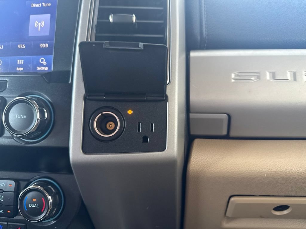 Used 2020 Ford F250 Lariat w/ Lariat Ultimate Package AWD/4WD image 26