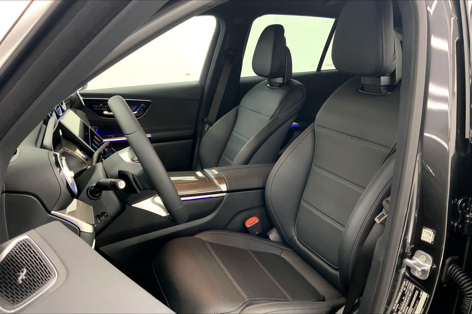New 2026 Mercedes-Benz GLC 300 image 22