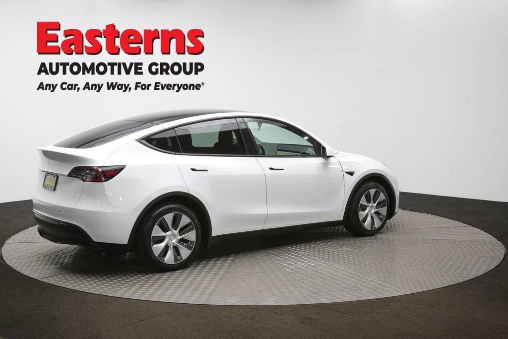 Used 2021 Tesla Model Y Long Range image 40